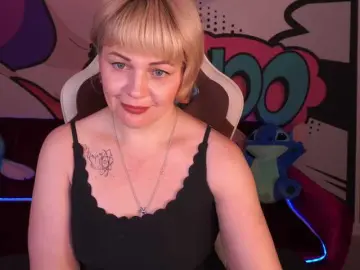 Bongacams Free Porn Cam of AmiraNight