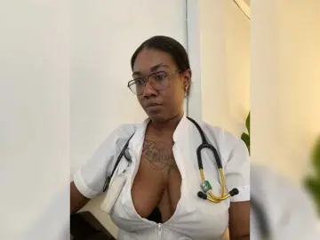 Bongacams Watch Live Sex Cams of RegiCorleone