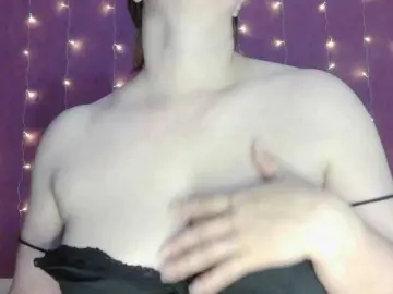 Bongacams Nude Webcam of SoftMoon