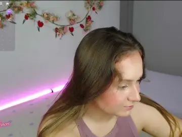 Bongacams Free Porn Cam of -EmilyxGrasez-