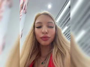 Bongacams Private Sex Chat of EwaBrown