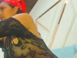 Cam4 Live Porn of ValeriaGil