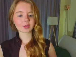 Cam4 Nude Webcam of HolleyGeyman