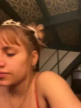 Cam4 Free Porn Cam of saraangelafern1