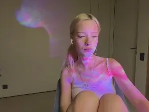Cam4 Free Live Porn of EvonTuplano