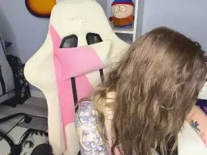 Cam4 Live Porn of MireyaHeyduck