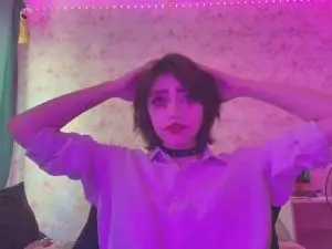 Cam4 Live Sex of JuleeOrange