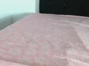 Cam4 Live Sex of valkahot20