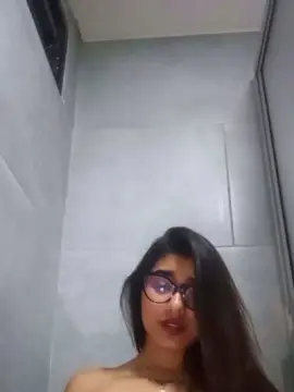 Cam4 Watch Live Sex Cams of Yvonne_Collins