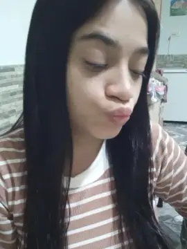 Cam4 Live Porn of miki584