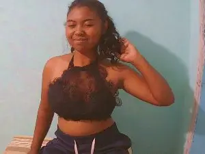 Cam4 Live Sex Cam of rebecca0083