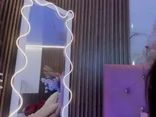 Camsoda Sex Cam of kiara-tay