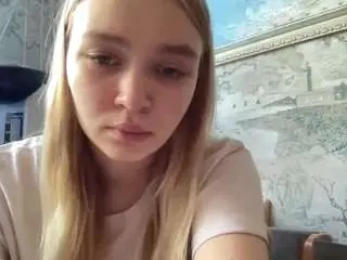 Camsoda Adult Video Chat of lucieyamamoto