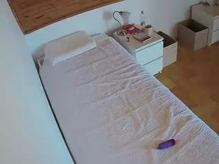 Camsoda Adult Video Chat of voyeurcam-julmodels-greybed-1