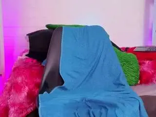Camsoda Live Sex Cam of louisenails