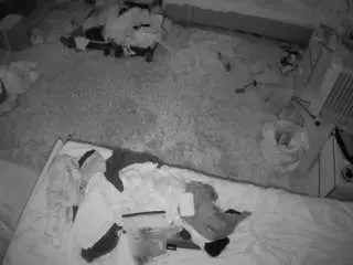 Camsoda Adult Webcams of voyeurcam-julmodels-whitebed-5