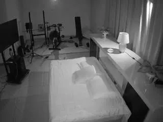Camsoda Adult Webcams of voyeurcam-jb-office-1