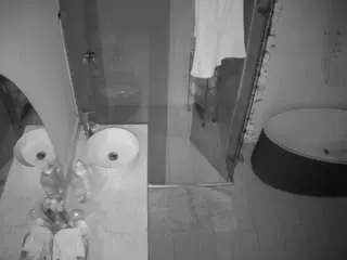 Camsoda Free Porn Cam of voyeurcam-casa-salsa-bathroom-6