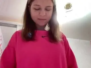 Camsoda Free Porn Cam of kellehodgen