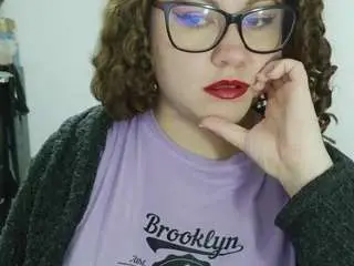 Camsoda Live Sex of curly-greeneyed
