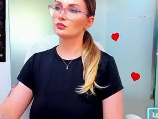 Camsoda Watch Live Sex Cams of evelynerosse