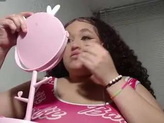 Camsoda Live Porn of leilanewgirl