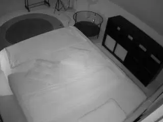 Camsoda Adult Webcam of voyeurcam-julmodels-whitebed-2