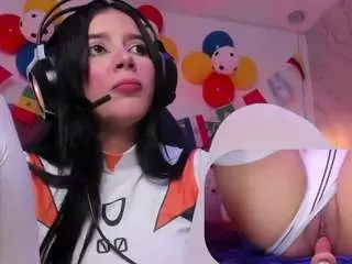 Camsoda Nude Webcam of sweetiecloe