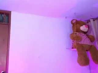Camsoda Free Live Porn of kattysweett