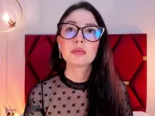 Camsoda Adult Video Chat of emilywatsonn