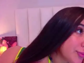 Camsoda Free Porn Cam of valen-scott
