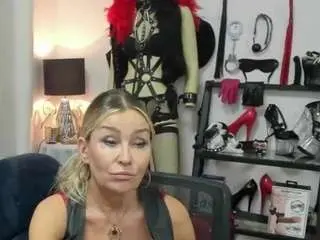 Camsoda Nude Webcam of luxcrystal