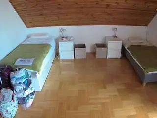 Camsoda Live Sex of voyeurcam-julmodels-greybed-3