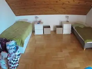 Camsoda Free Live Porn of voyeurcam-julmodels-greybed-3