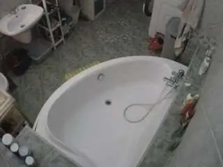 Camsoda Live Porn of voyeurcam-julmodels-bath-1st-1