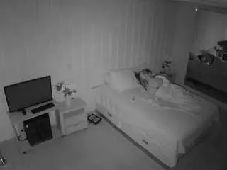 Camsoda Adult Video Chat of voyeurcam-casa-salsa-bedroom-5