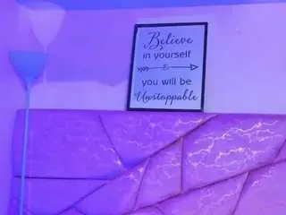 Camsoda Adult Webcam of yayis-betancur