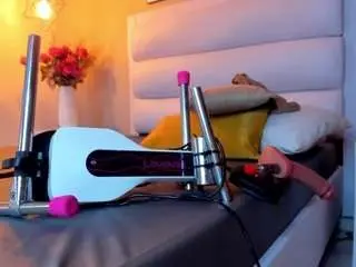 Camsoda Free Porn Cam of leahrouss