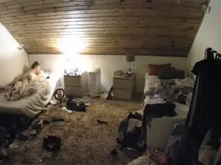 Camsoda Adult Webcams of voyeurcam-julmodels-whitebed-3