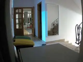 Camsoda Free Porn Cam of voyeurcam-julmodels-hall-1st