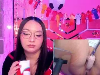 Camsoda Nude Webcam of cataleyaglow