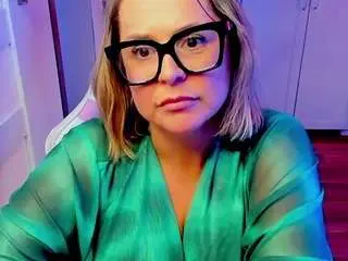 Camsoda Free Porn Cam of dianagoddess87