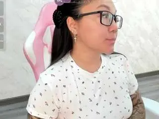 Camsoda Free Live Porn of gentle-muse