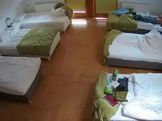 Camsoda Sex Cam of voyeurcam-julmodels-bed-6