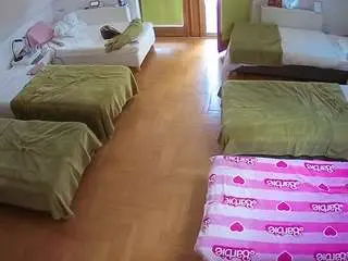 Camsoda Adult Webcams of voyeurcam-julmodels-bed-6
