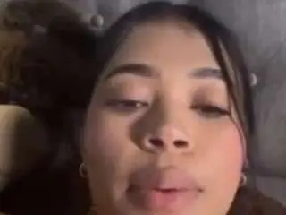 Camsoda Free Live Porn of rachell-laurent1