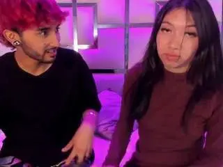 Camsoda Nude Webcam of laurynandnarem