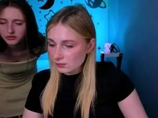 Camsoda Live Porn of flora-ri