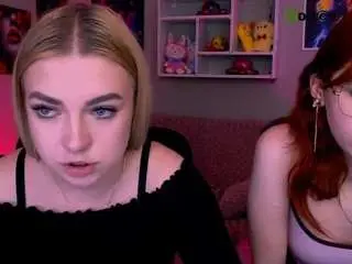 Camsoda Adult Webcam of kriss-babyy