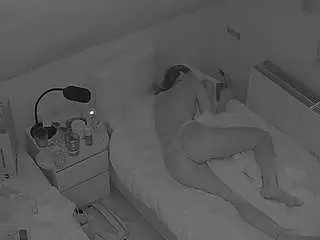 Camsoda Live Sex of voyeurcam-julmodels-bed-7